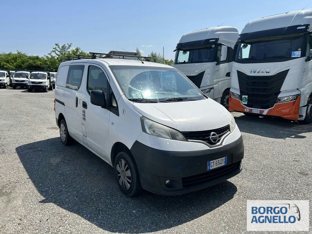 Nissan NV200